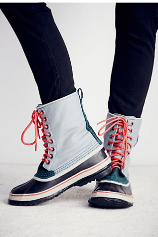 1964 canvas weather boot